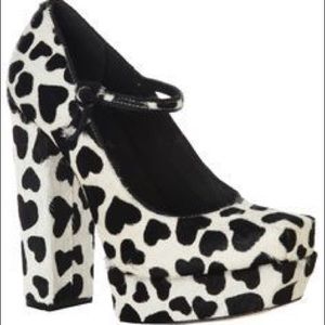 Alice + Olivia Black&White Heart Chunky Heels